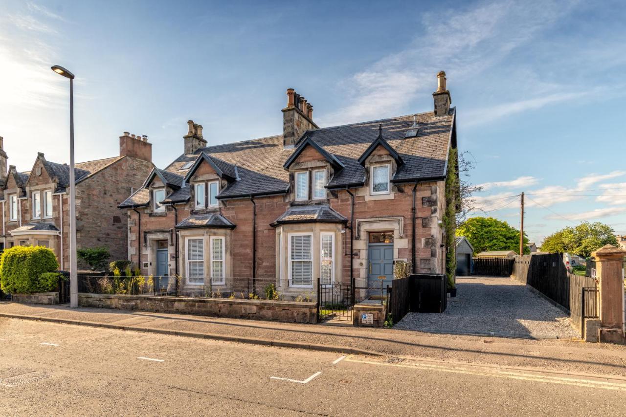 Pamper Yourself In Our Double Sized Copper Tub -2 Bedroom Villa Inverness Eksteriør bilde